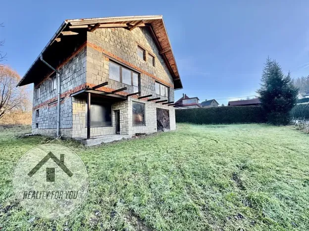 Prodej rodinného domu, Jesenný, 270 m2