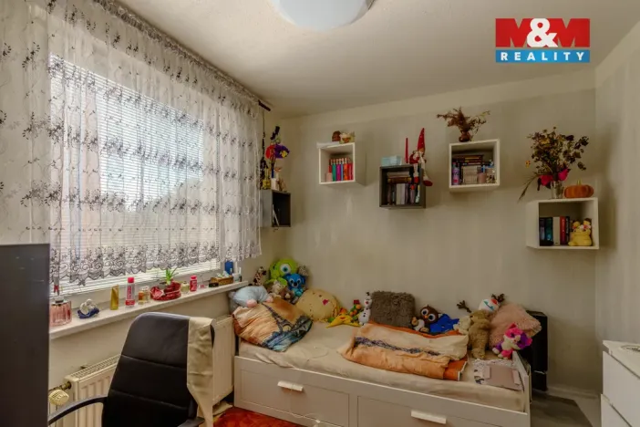 Prodej bytu 3+1, Orlová - Lutyně, Karla Dvořáčka, 67 m2