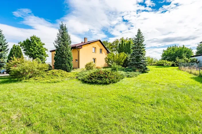 Prodej vícegeneračního domu, Jenštejn, 200 m2