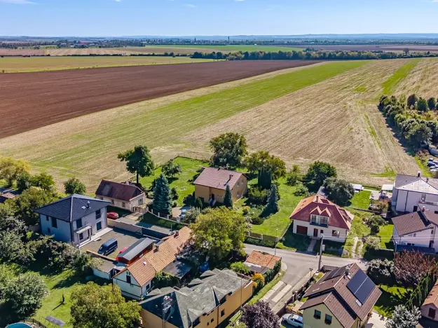 Prodej pozemku pro bydlení, Jenštejn, 1700 m2