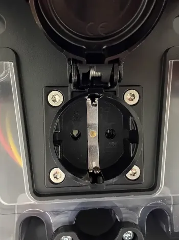 Pronájem garážového stání, Brno, Bratislavská, 14 m2