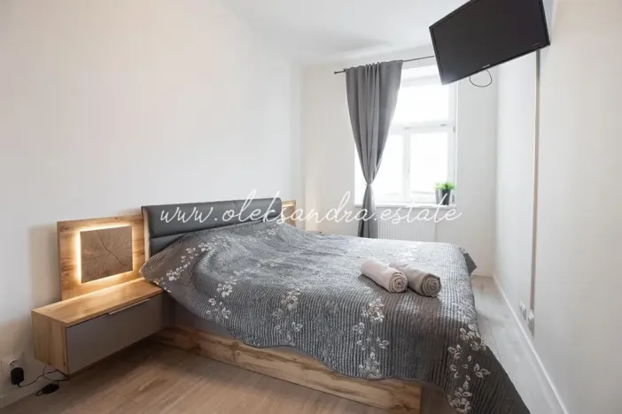 Pronájem bytu 2+kk, Praha - Lahovice, Strakonická, 38 m2