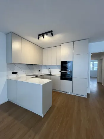 Pronájem bytu 3+kk, České Budějovice, Šroubárenská, 63 m2