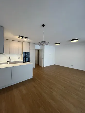 Pronájem bytu 3+kk, České Budějovice, Šroubárenská, 63 m2