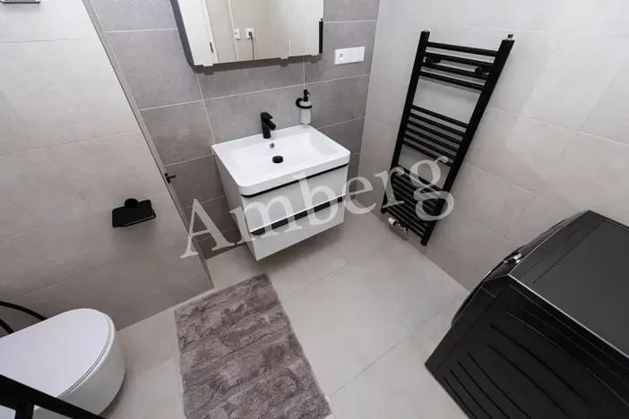 Pronájem bytu 1+kk, Praha - Karlín, Křižíkova, 32 m2