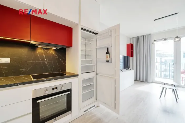 Prodej bytu 1+kk, Plzeň, Františka Kováříka, 32 m2