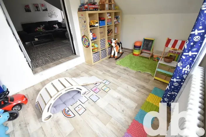 Prodej vícegeneračního domu, Karlovy Vary, K Přehradě, 568 m2