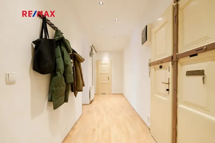 Prodej bytu 3+kk, Praha - Holešovice, Schnirchova, 87 m2