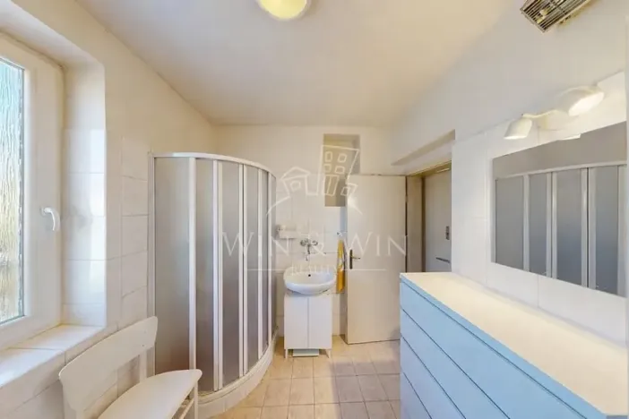 Prodej rodinného domu, Dřísy, Habrová, 240 m2