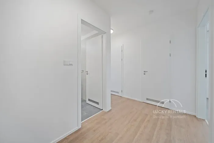 Pronájem bytu 2+kk, Praha - Chodov, Líbalova, 58 m2