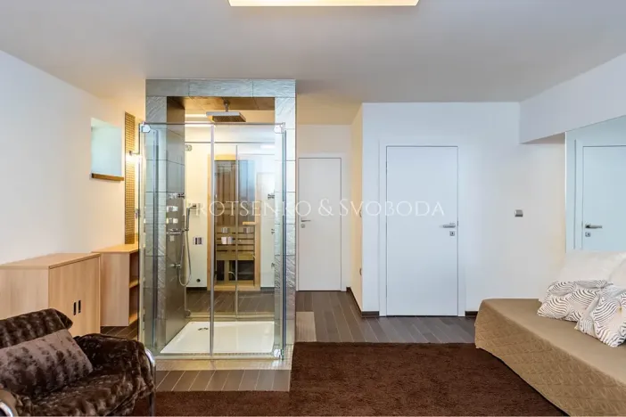 Prodej rodinného domu, Bratislava, Slovensko, 490 m2