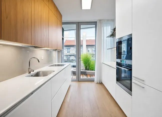 Pronájem bytu 2+kk, Praha - Smíchov, 71 m2