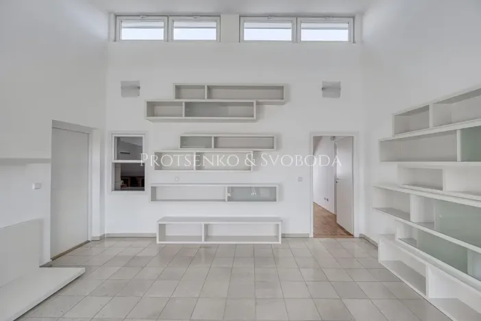 Prodej vícegeneračního domu, Křižanov, Benešovo náměstí, 530 m2