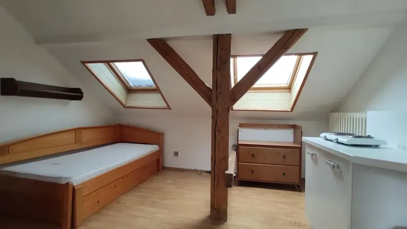 Pronájem bytu 1+kk, Praha - Krč, Moysesova, 40 m2