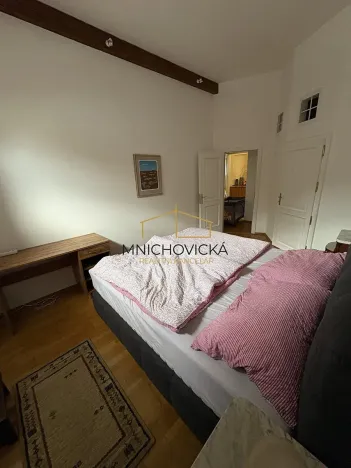 Pronájem bytu 3+kk, Žebrák, Náměstí, 88 m2