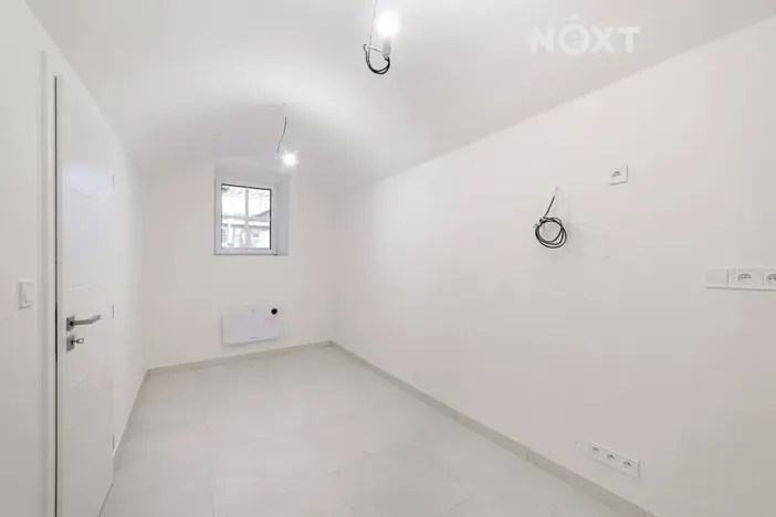 Prodej bytu 2+kk, Praha - Vysočany, Kolmá, 23 m2