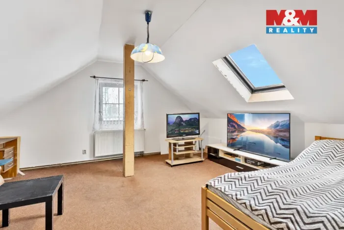 Prodej rodinného domu, Březno, 247 m2