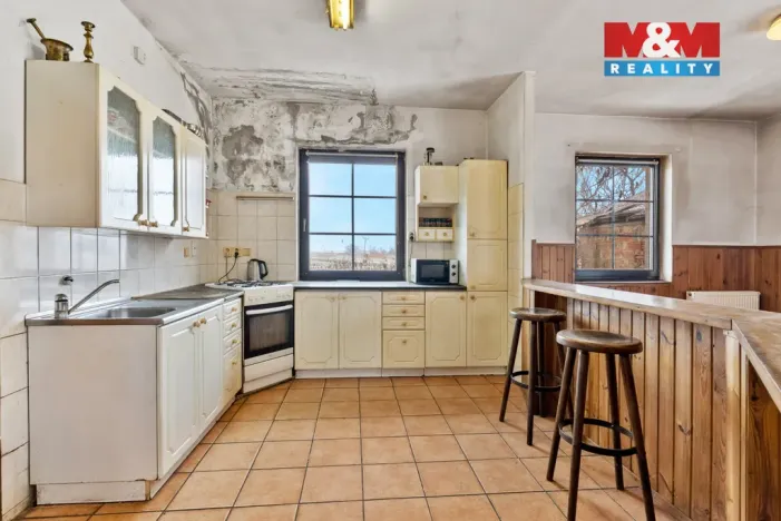 Prodej rodinného domu, Březno, 247 m2