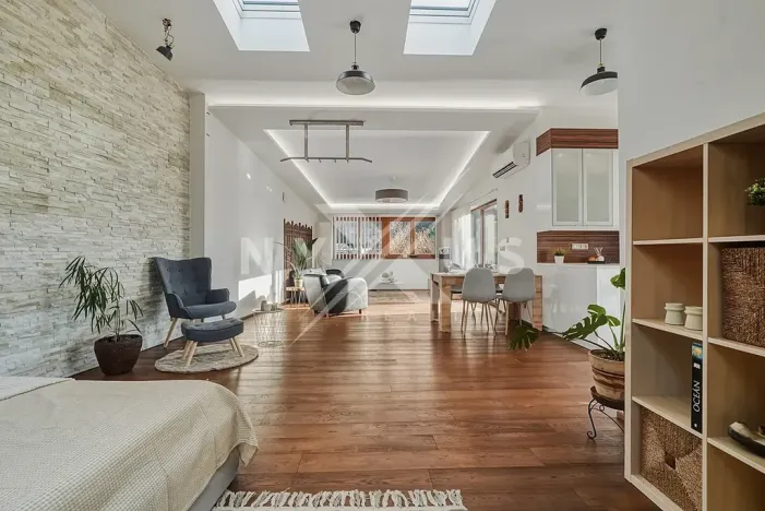 Prodej rodinného domu, Praha - Kyje, Hodějovská, 308 m2