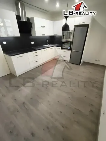 Pronájem bytu 2+kk, Kolín, Politických vězňů, 45 m2