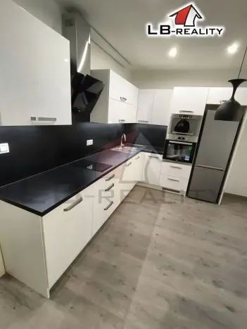 Pronájem bytu 2+kk, Kolín, Politických vězňů, 45 m2
