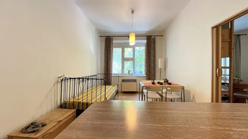 Pronájem bytu 2+kk, Praha - Holešovice, Komunardů, 50 m2