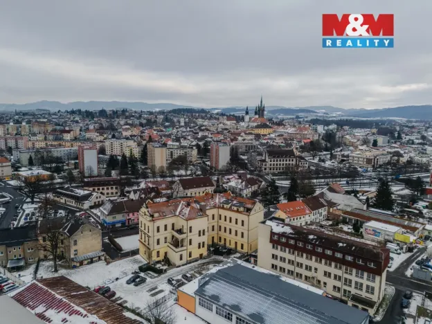 Prodej bytu 4+kk, Klatovy - Klatovy III, Husovo náměstí, 78 m2