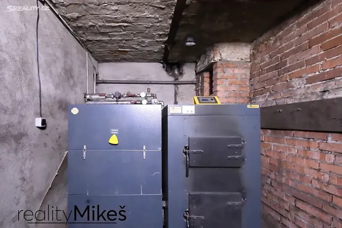 Pronájem ubytování, Dobrovice, 500 m2