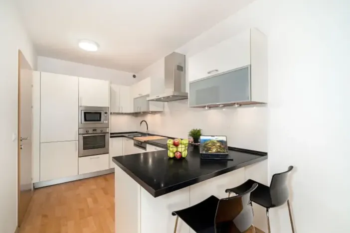 Pronájem bytu 3+kk, Praha - Vinohrady, U Zvonařky, 90 m2