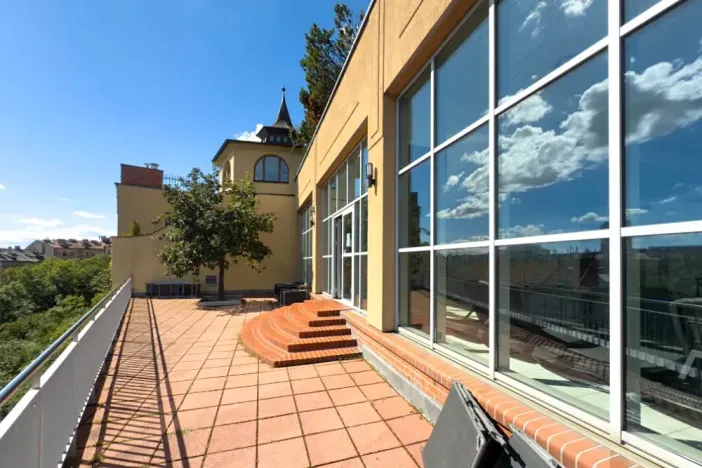 Pronájem bytu 3+kk, Praha - Vinohrady, U Zvonařky, 90 m2