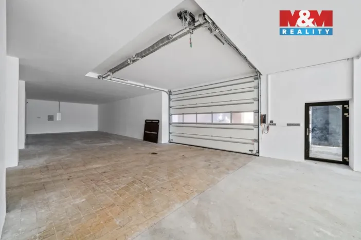 Pronájem obchodního prostoru, Hronov - Zbečník, 780 m2