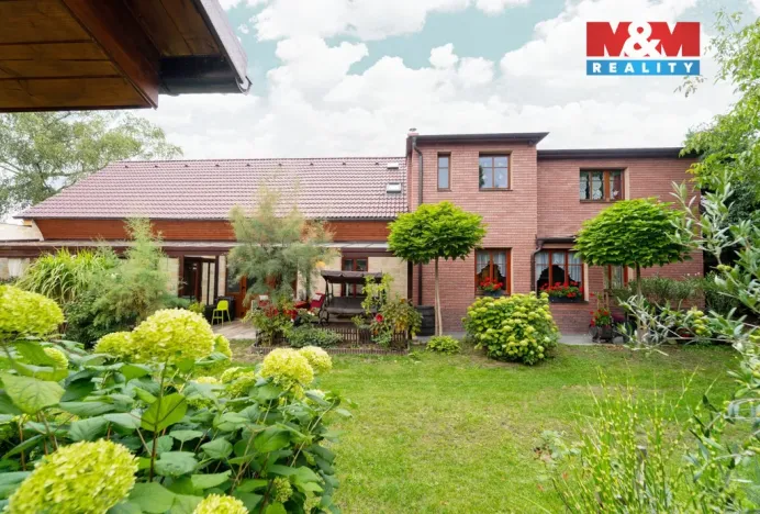 Prodej obchodního prostoru, Bechyně, 340 m2