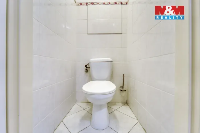 Prodej bytu 1+1, Praha - Černý Most, Bouřilova, 38 m2