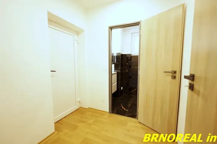 Pronájem bytu 1+1, Brno, Hybešova, 20 m2