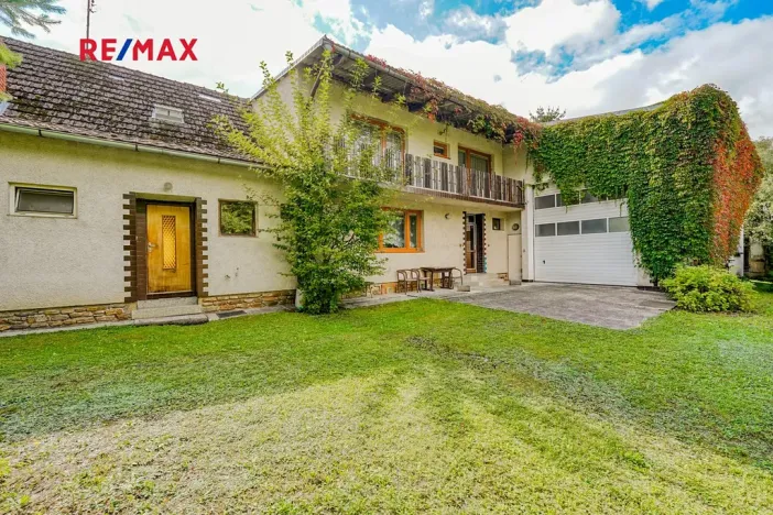 Prodej rodinného domu, Vrčeň, 437 m2