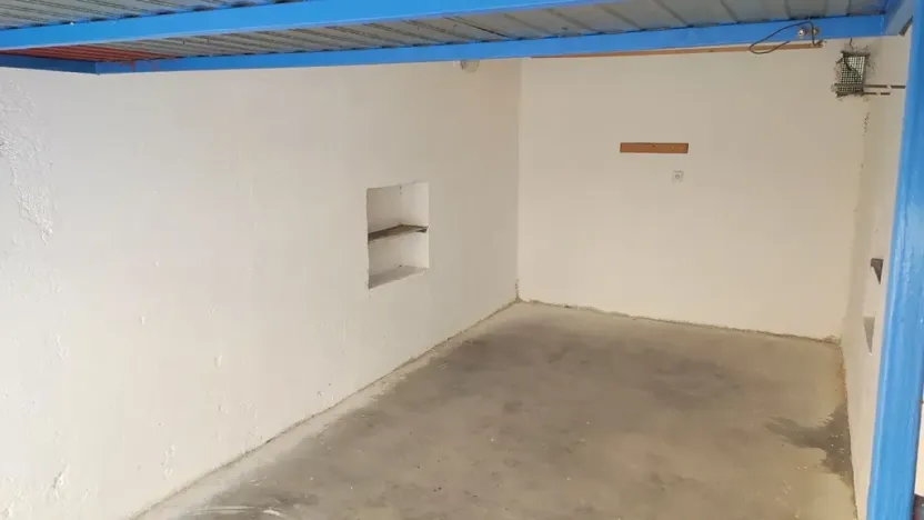 Prodej garáže, Hradec Králové, Mrštíkova, 15 m2