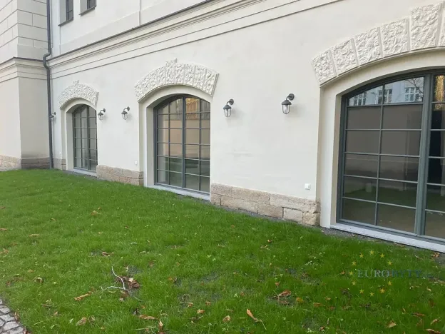 Pronájem bytu 1+kk, Praha - Vršovice, Bartoškova, 36 m2