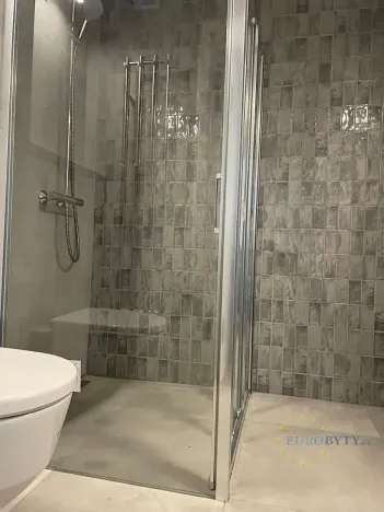 Pronájem bytu 1+kk, Praha - Vršovice, Bartoškova, 36 m2