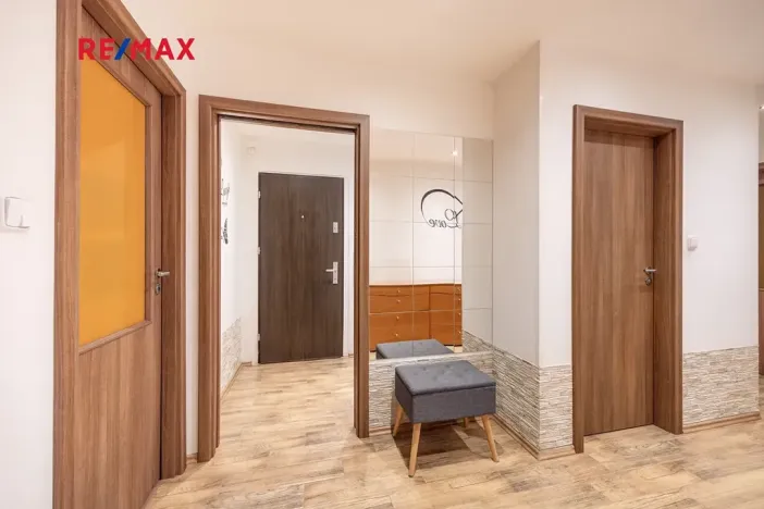 Prodej bytu 4+kk, Praha - Chodov, Petýrkova, 86 m2