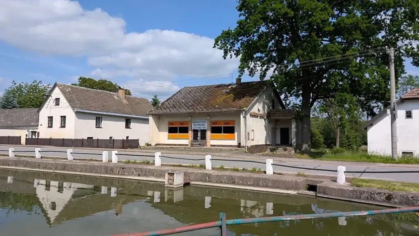 Prodej obchodního prostoru, Polesí, 150 m2