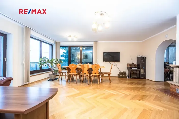 Pronájem rodinného domu, Mirošovice, Senohrabská, 150 m2