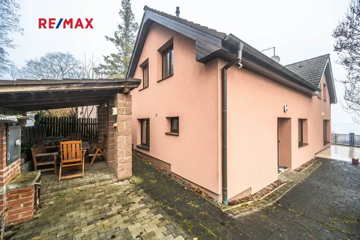 Pronájem rodinného domu, Mirošovice, Senohrabská, 150 m2