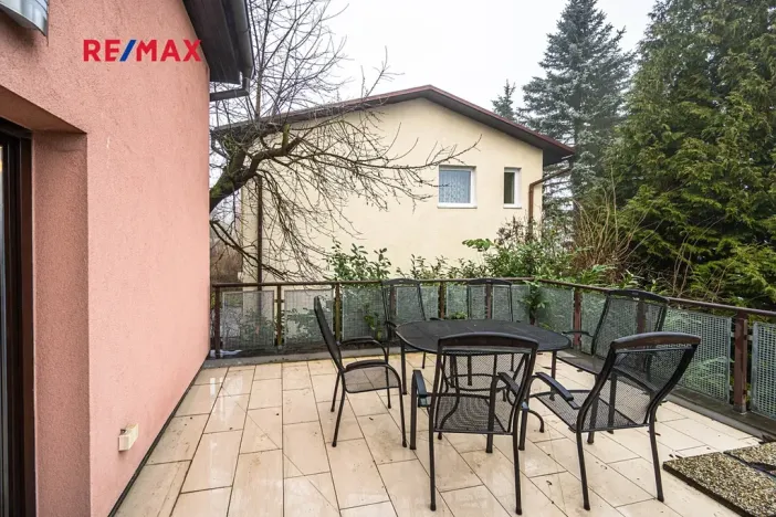 Pronájem rodinného domu, Mirošovice, Senohrabská, 150 m2