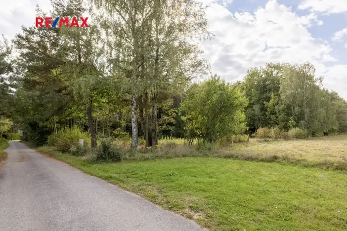 Prodej pozemku pro bydlení, Suchdol nad Lužnicí, 1001 m2