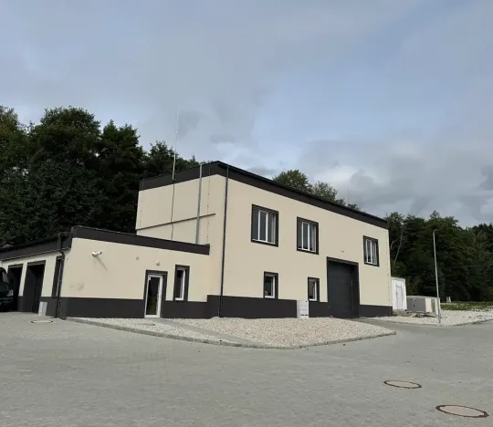 Pronájem skladu, Ostrov, 214 m2