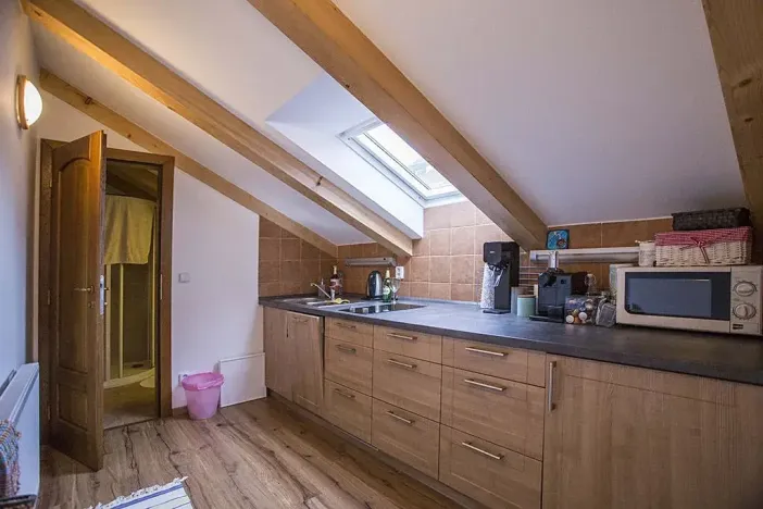 Pronájem bytu 1+kk, Praha - Malá Strana, Mostecká, 35 m2