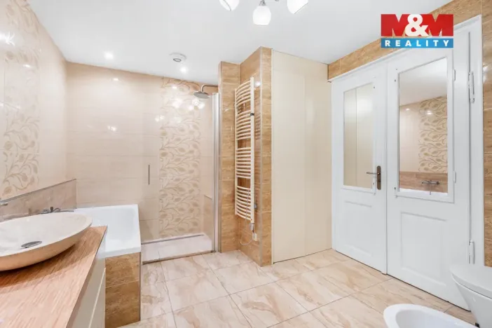 Prodej činžovního domu, Frýdlant, Sv. Čecha, 120 m2