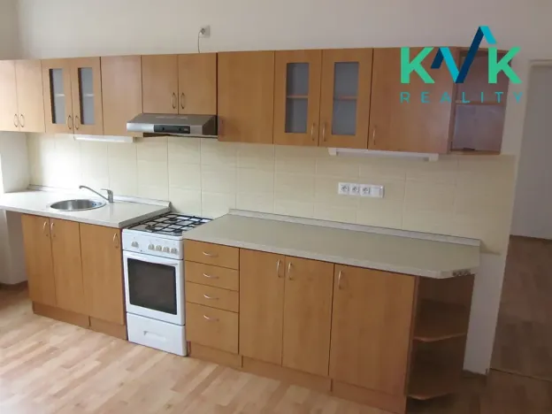 Pronájem bytu 3+1, Karlovy Vary, Slepá, 73 m2