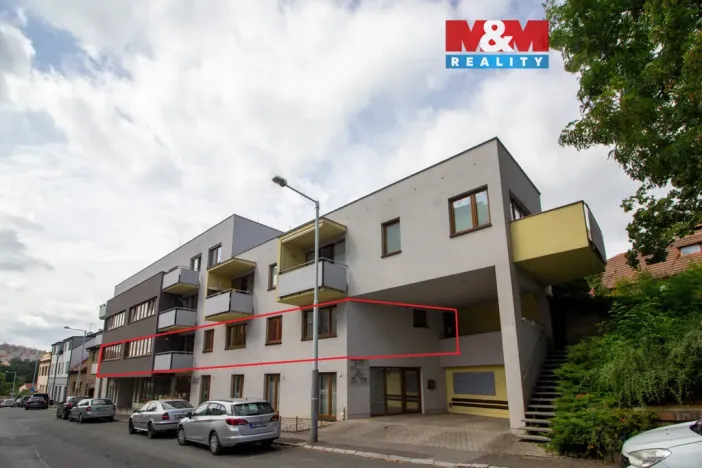 Pronájem kanceláře, Praha - Hostivař, Na Plískavě, 401 m2
