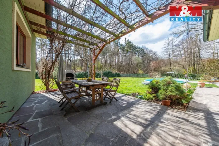 Prodej rodinného domu, Hradištko, Kersko, 160 m2